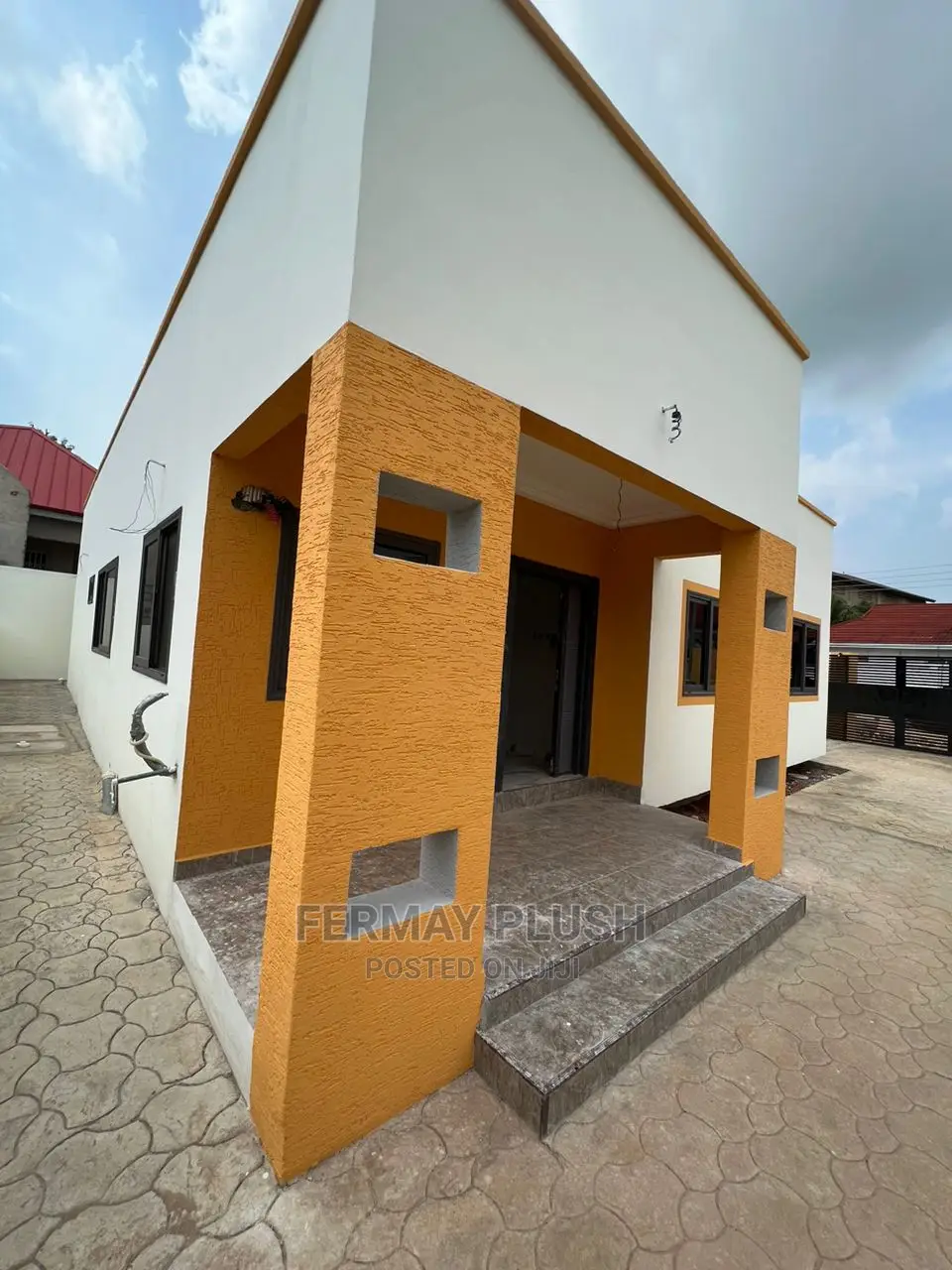 3bdrm House in Fermay, Accra Metropolitan for sale