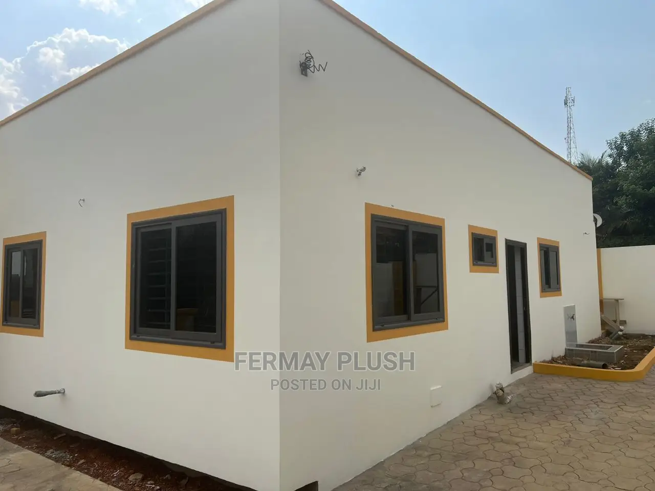 3bdrm House in Oyarifa Homes, Accra Metropolitan for sale