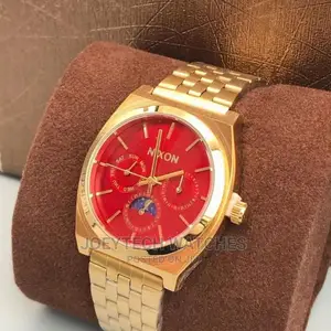 Nixon Watch