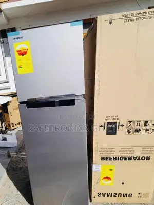 Affordable Samsung 260 Litres Double Door Fridge RT26HAR2DSA