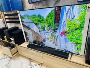 85AU7172 Samsung UHD Smart Tv  Sleek and Slim