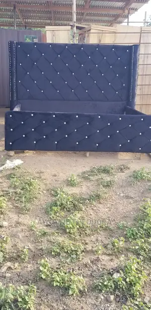Quality Queen Size Bed Frame ( Payment After Delivery)