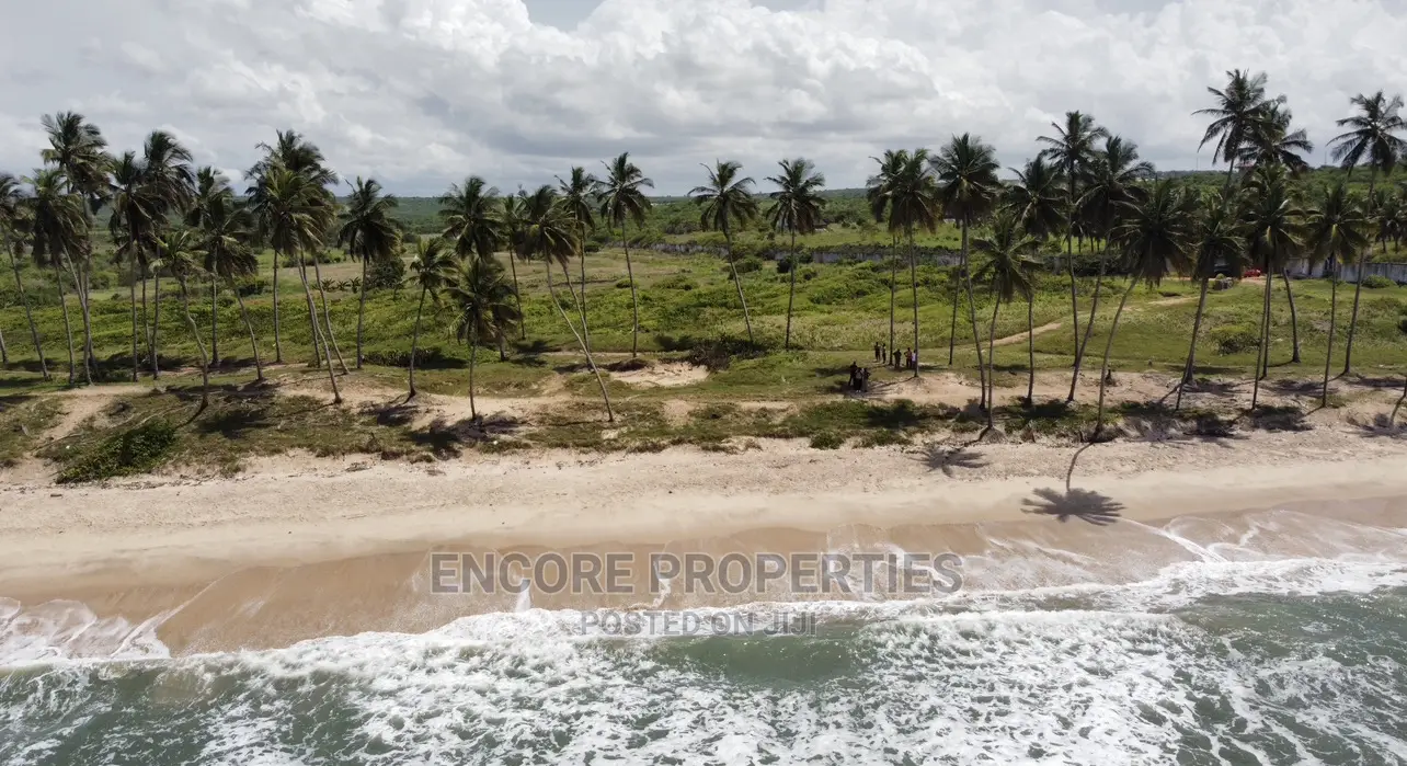 10 Plots of Beach Land Now Selling at Gomoa Fetteh