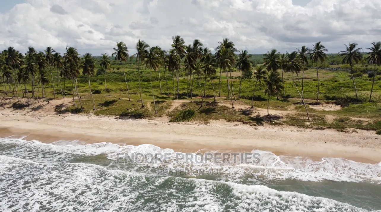 10 Plots of Beach Land Now Selling at Gomoa Fetteh