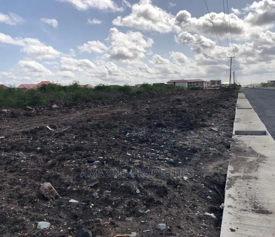 19 Acres of Land at Trasacco