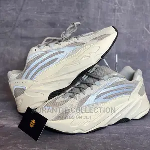 Adidas Yeezy 700 Static Reflective
