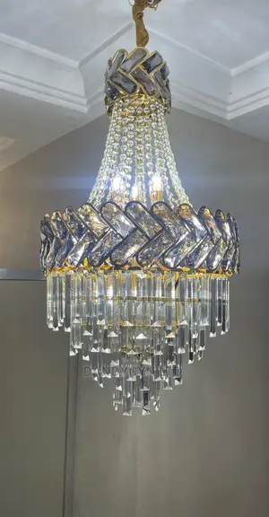 Chandelier With Bulb