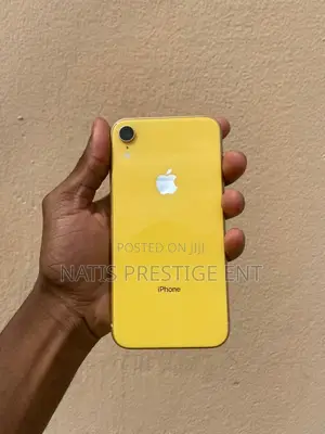 Apple iPhone XR 64 GB Yellow