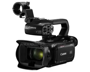 Hand Held Canon UHD Video Camera