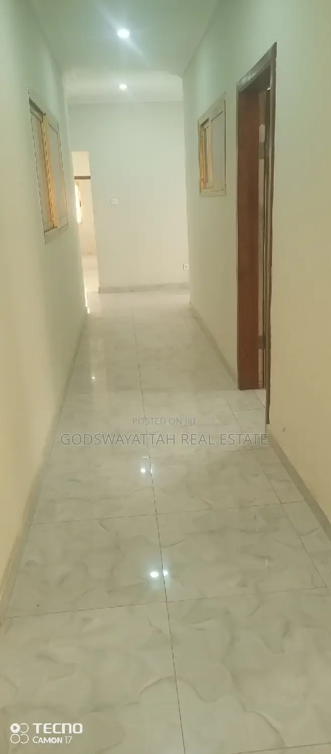 3bdrm House in East Legon for Rent