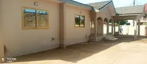 3bdrm House in East Legon for Rent
