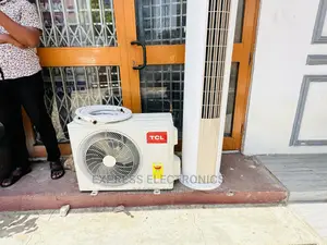 Easy to Operate Standing AC TCL 2.5hp Floor