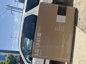 LG LED Uq81 70'' Smart TV