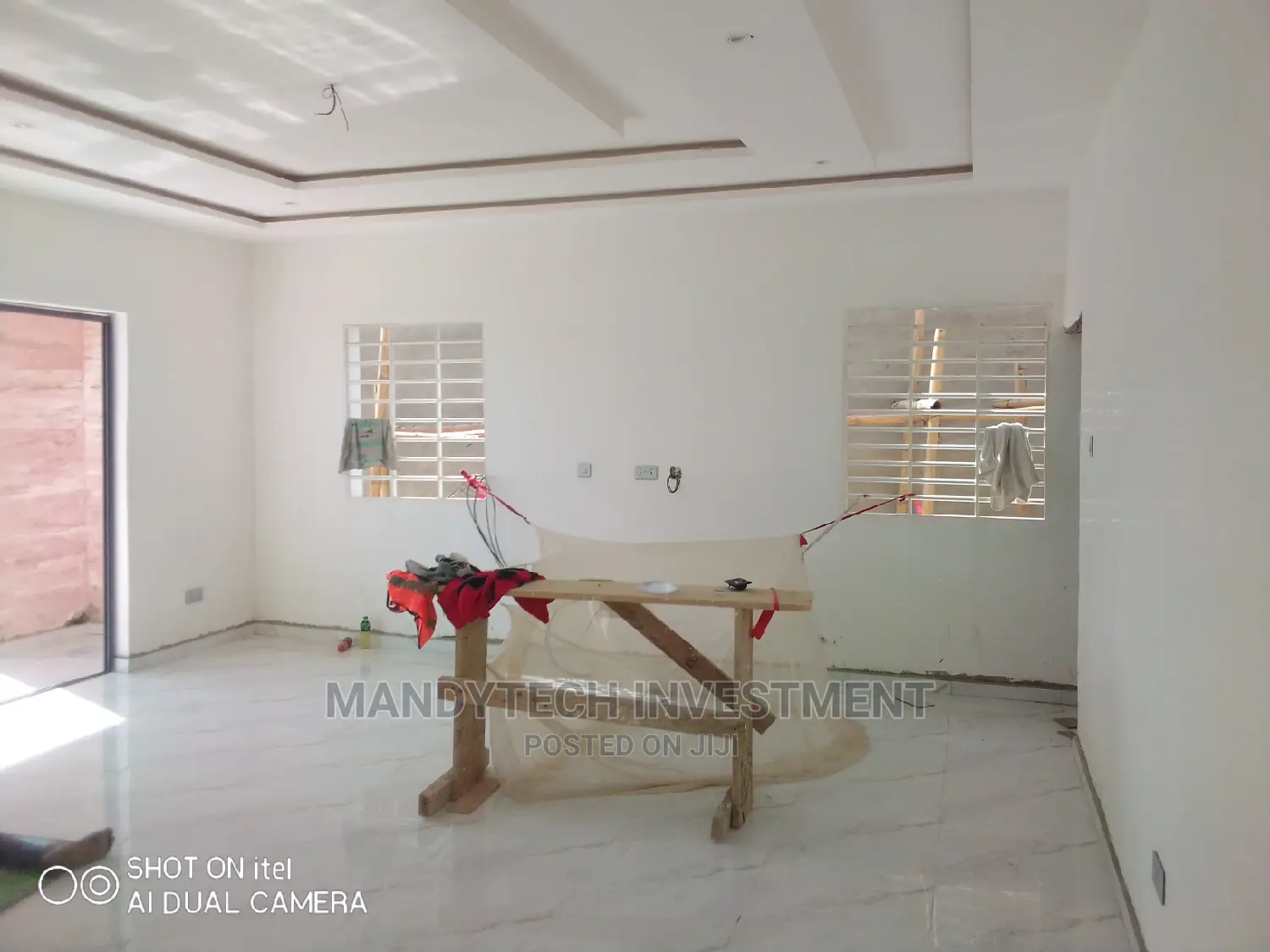3bdrm Duplex in School Junction for sale