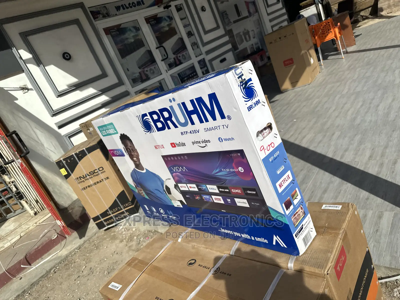 Bruhm 43”Smart Digital Process for Picture and Audio
