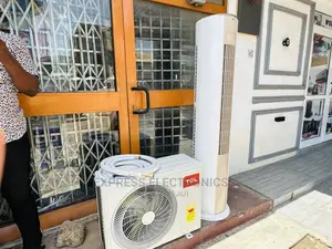 Low Noise Windy Airflow 2.0hp TCL Floor Standing AC