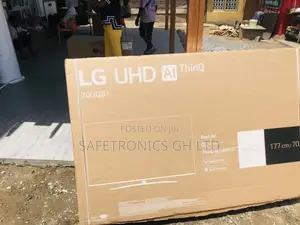 Amazing LG LED Uq81 70'' Smart TV