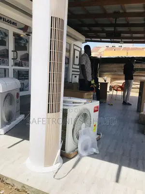 Fast Cooling TCL 2.0hp Standing Split AC
