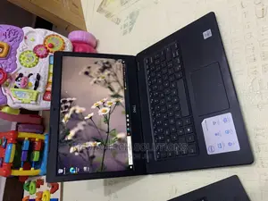 New Laptop Dell Vostro 14 3000 8GB Intel Core I5 SSD 256GB