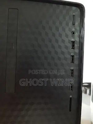 Desktop Computer HP 200 G4 16GB AMD Ryzen SSD 128GB