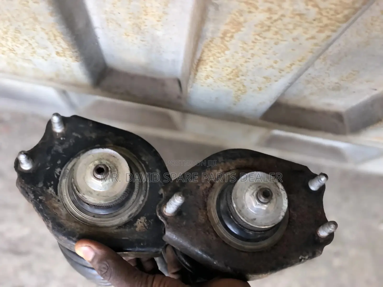 Pontiac Vibe Back Shock Absorbers