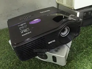 Benq 4000lumens Projector for Sale
