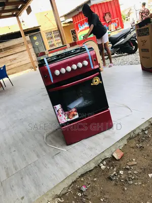 Red Ferre 4 Gas Burner 50x55 Oven With Grill