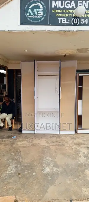 Laminated High Gloss Wardrobe