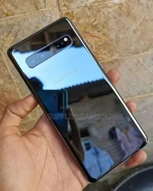 Samsung Galaxy S10 Plus 128 GB Black