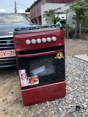 Super Affordable Volcano Ferre 4-Burner 50x55.