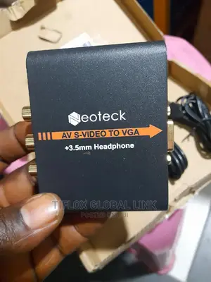 Avs-Video to VGA Converter (Uk)