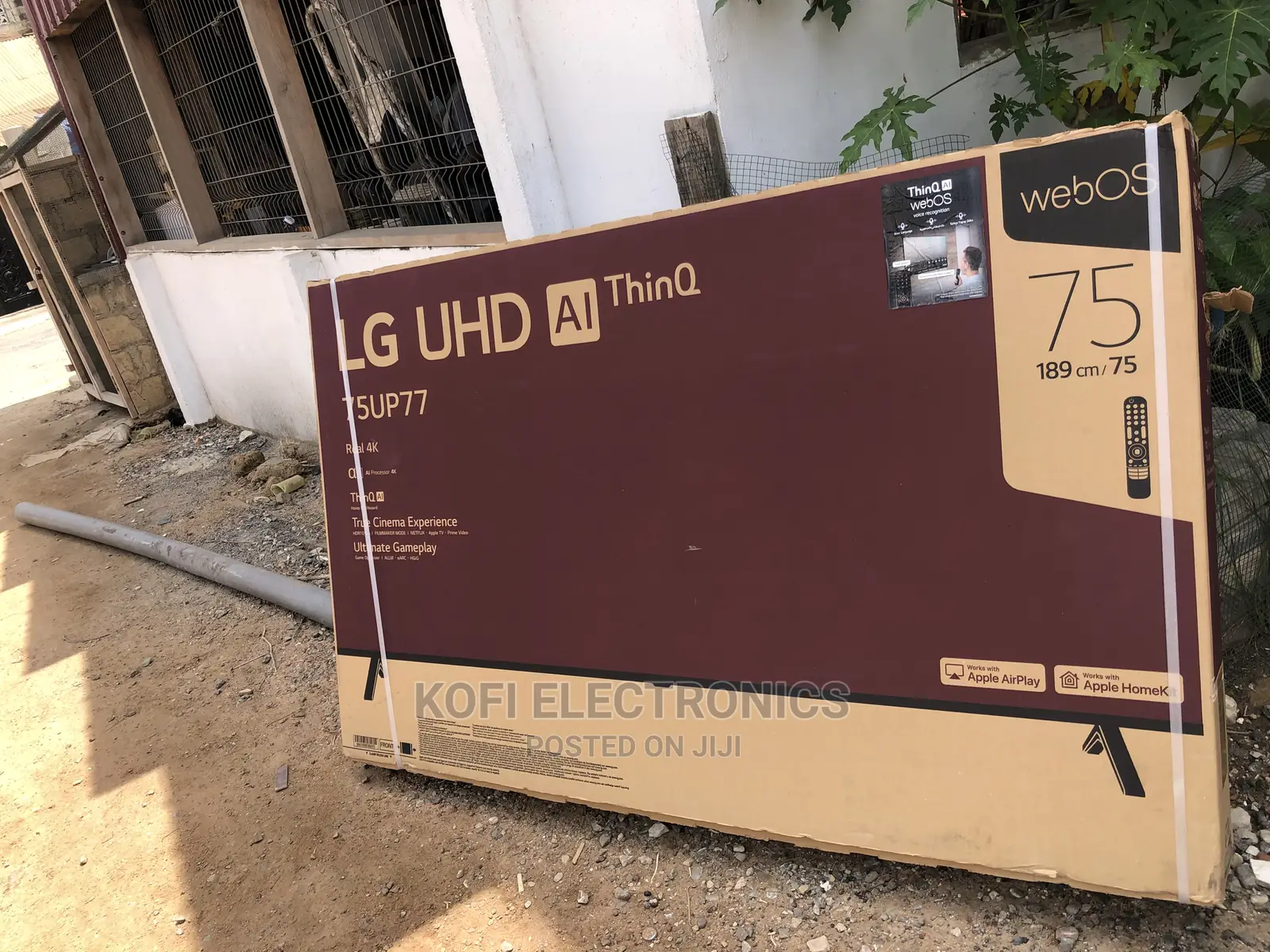 Cinema Screen Designed Digital LG UHD TV 75 Inch UP77