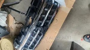 Mitsubishi Pajero Front Grill 2012-15