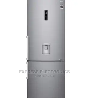 Special Offer on LG GC-F689BLCM 446 L With Water Dispenser