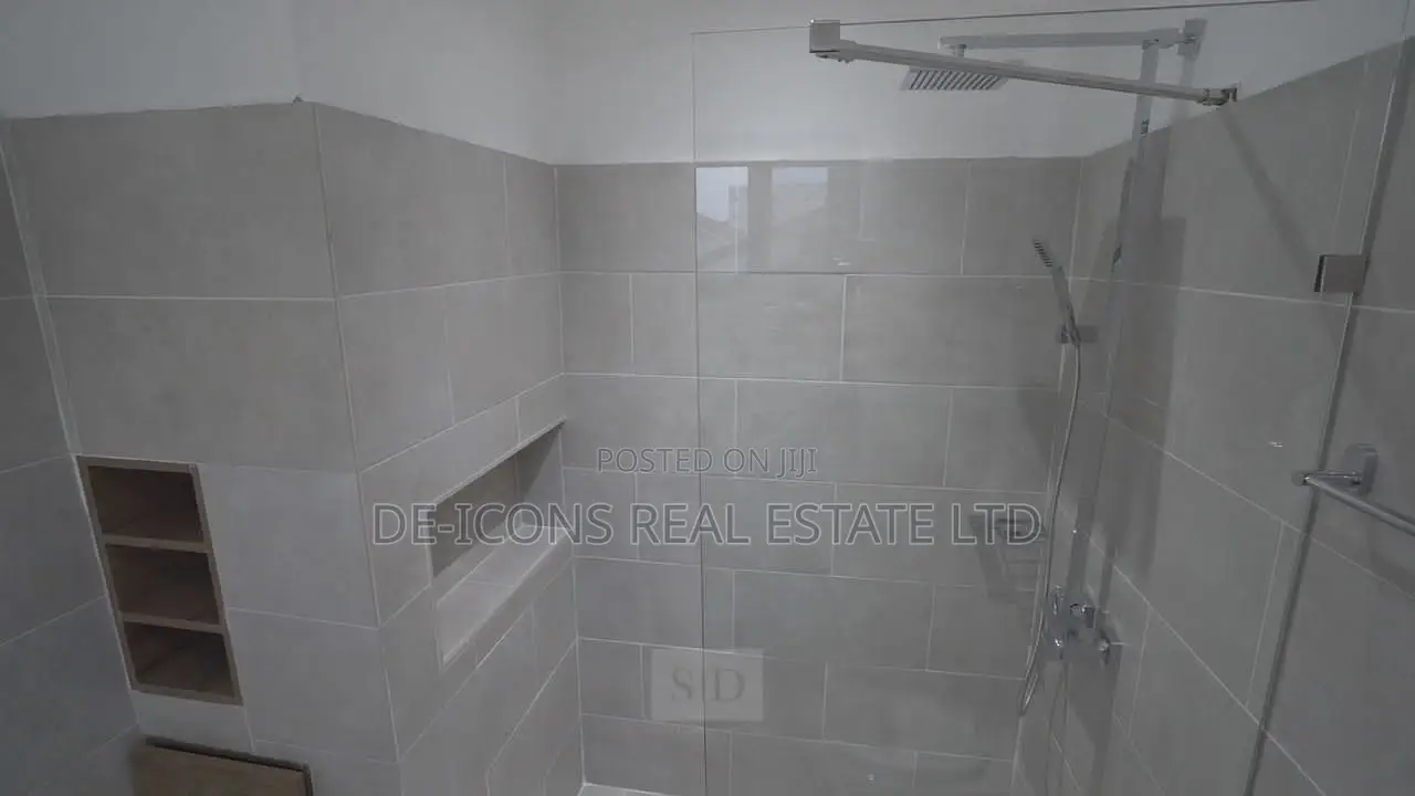 3bdrm Duplex in De-Icons Real Estate, Ga South Municipal for Sale