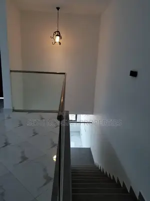 3bdrm House in Achimota for Rent