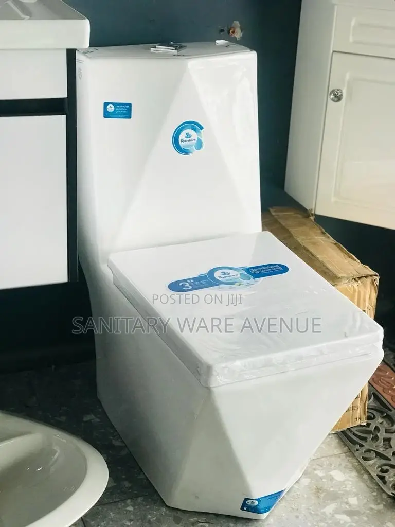 Diamond Water Closet - Combined Toilet - Master Bedroom WC
