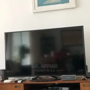 Brand New Sony Full HD Tv 50W660F.