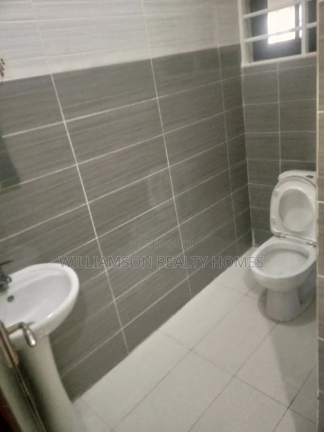 3bdrm Apartment in Devtraco Estate Road, Spintex for rent