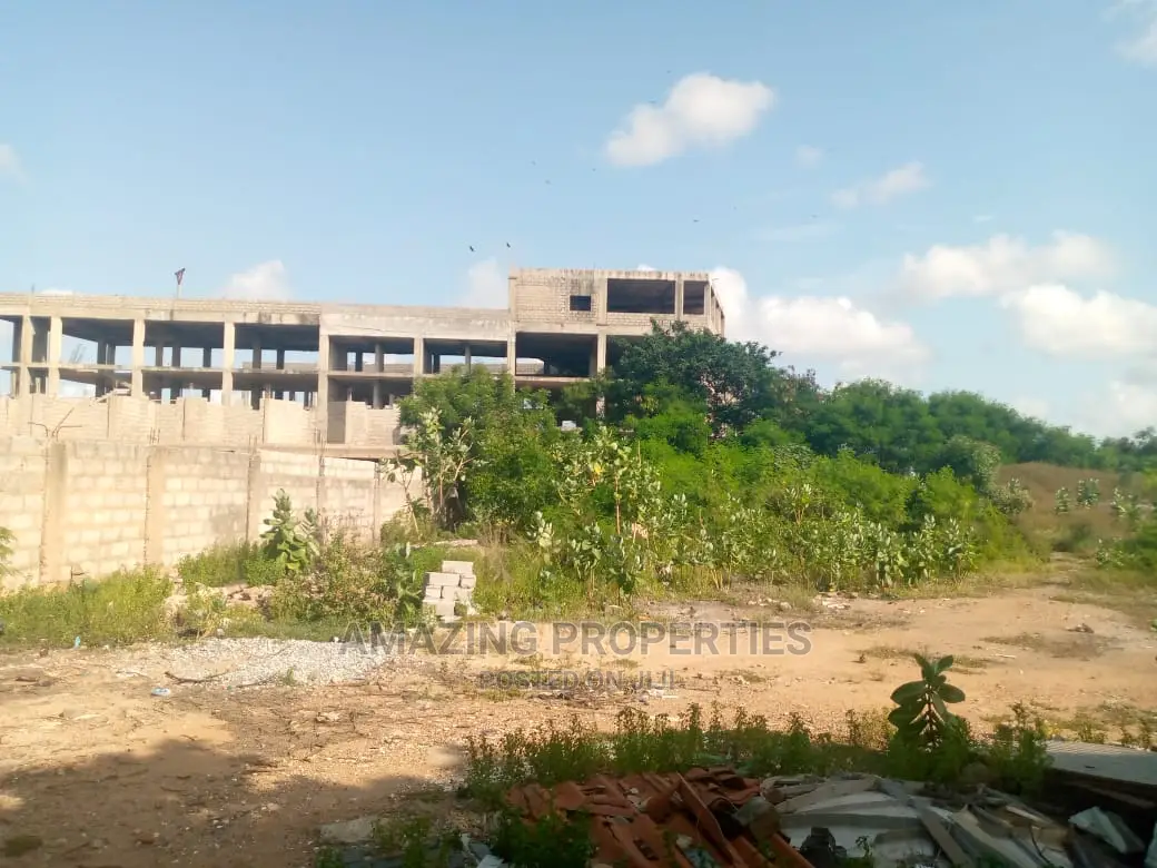 35 Acres of Land for Sale at Trasacco