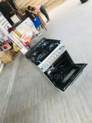 Sliver Ferre 60x60 4 Gas Burner Cooker