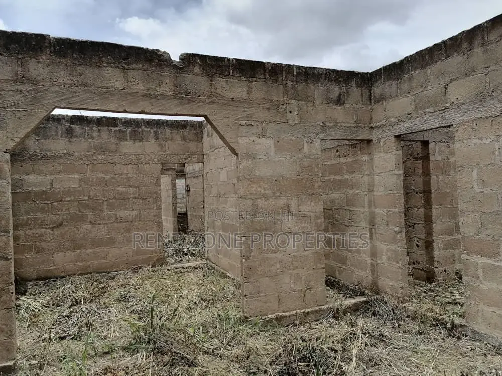 4bdrm House in Kasoa for Sale