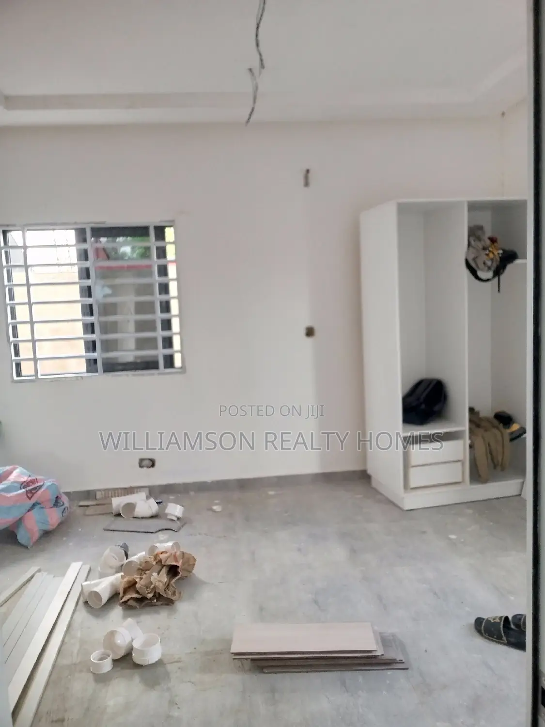 3bdrm House in Community 18, Spintex for sale