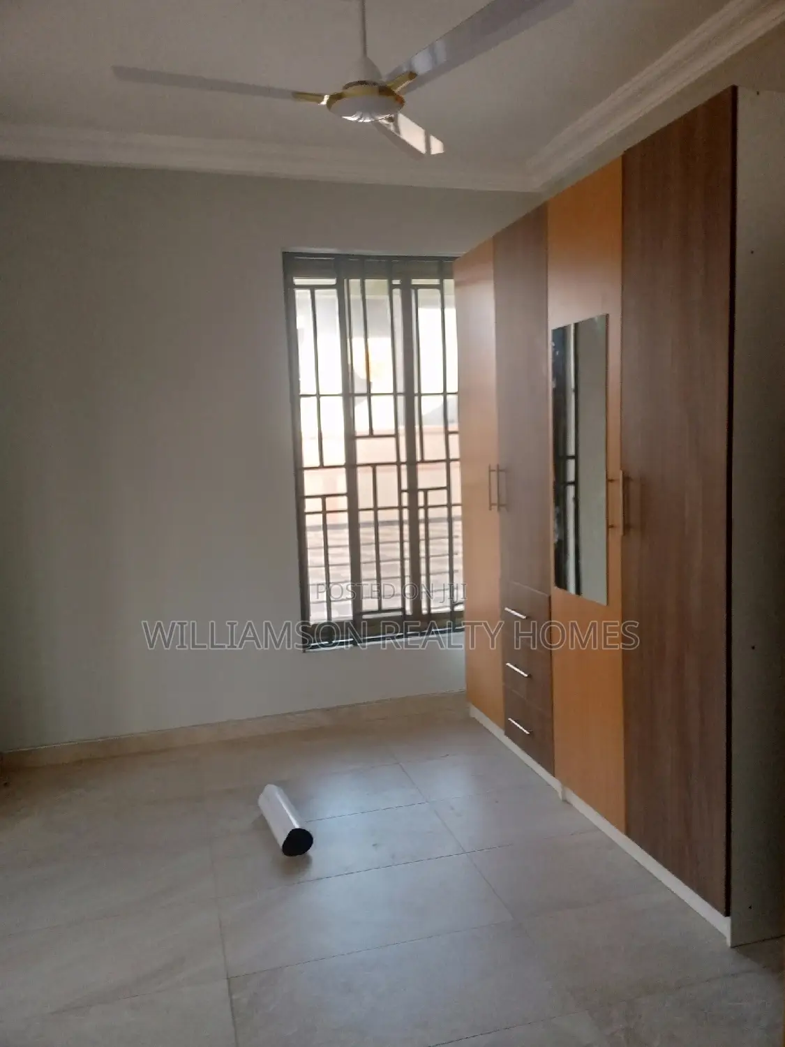 1bdrm Apartment in Community 18 Area, Spintex for rent