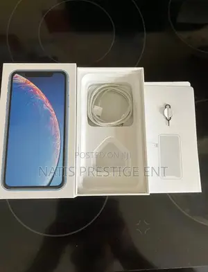 New Apple iPhone XR 128 GB Blue