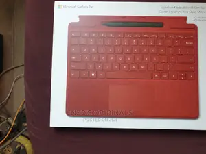 Surface Pro 8, 9, X and 11 Keyboard Type Cover With Pen Slot New
