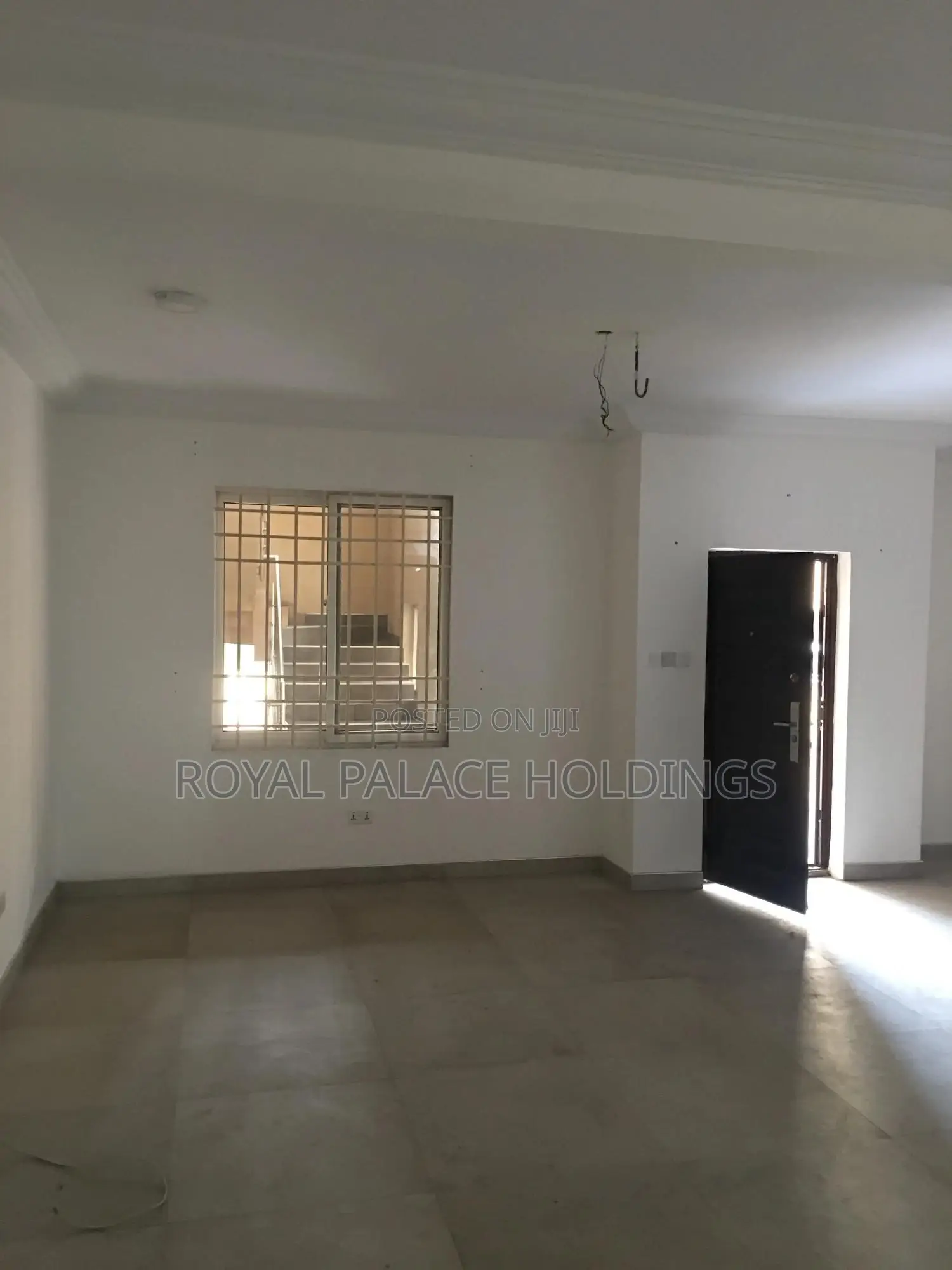 2bdrm Apartment in Close To American for rent