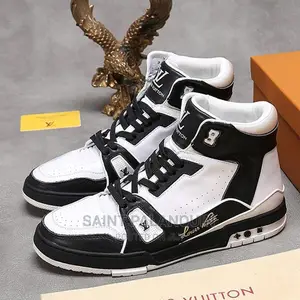 Vuitton Quality Sneak