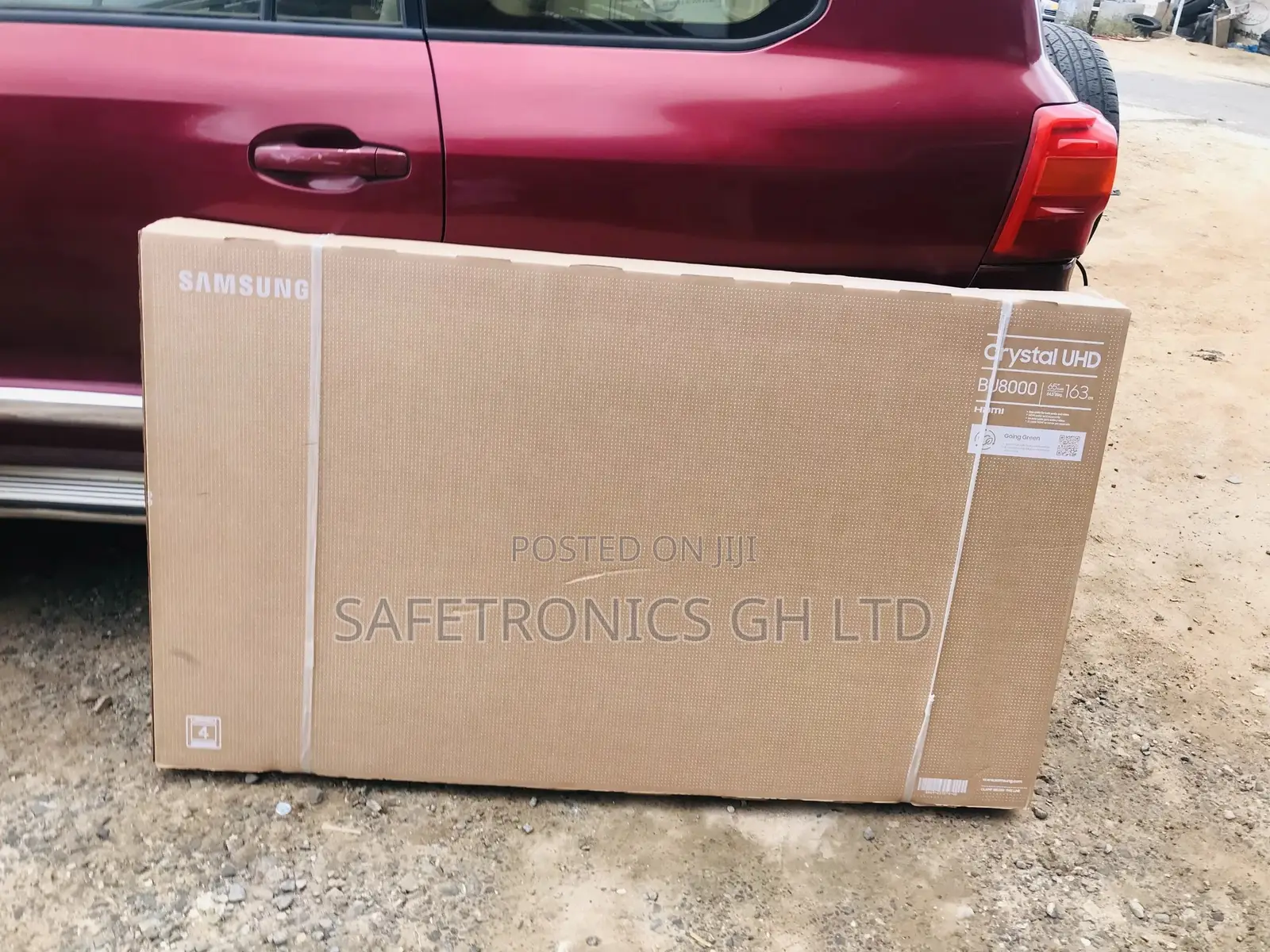 Bringing the World to You With 65” LED Samsung BU80 Tv