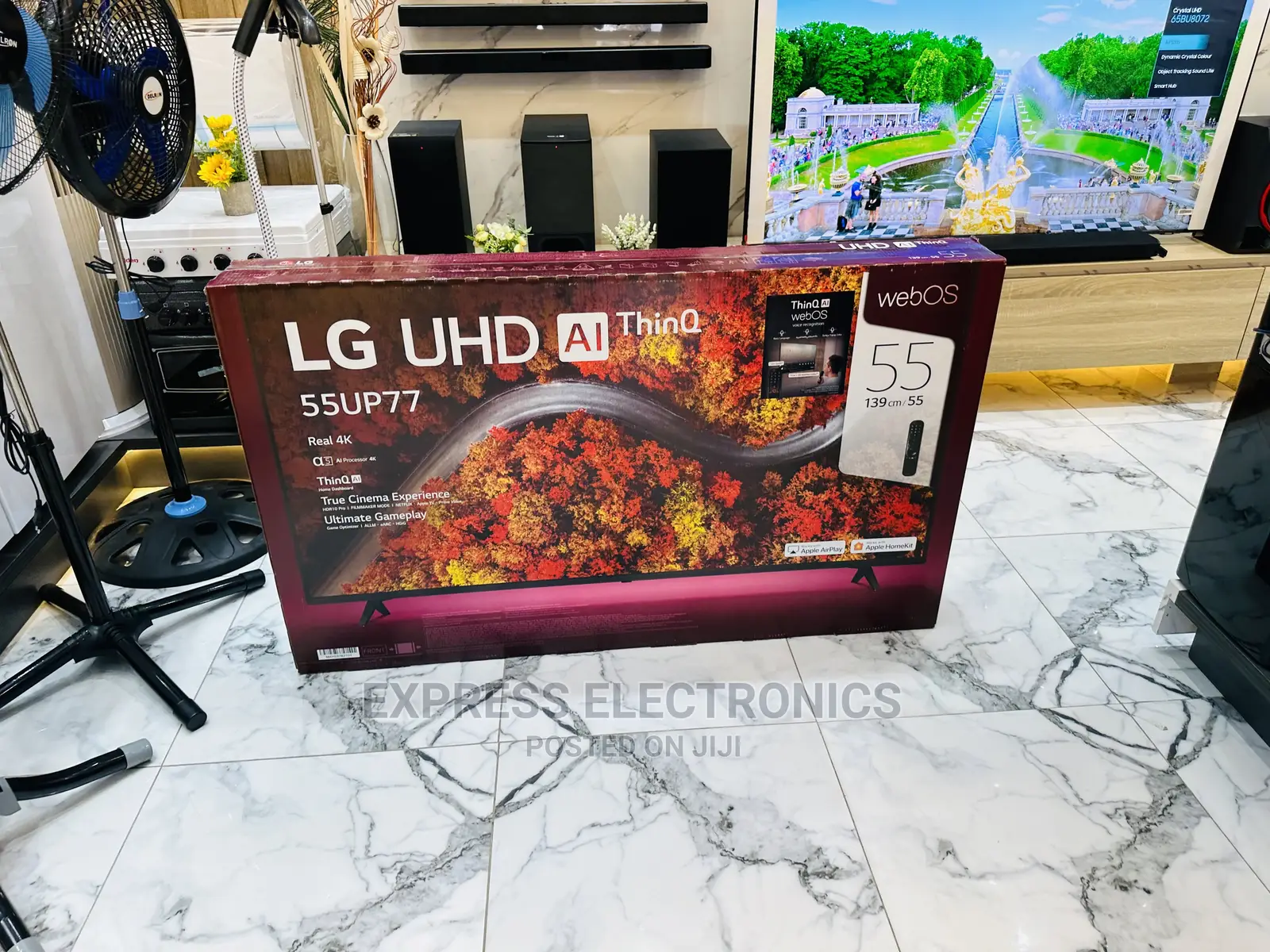 Up81 Series LG UHD Smart 55”Sleek Display